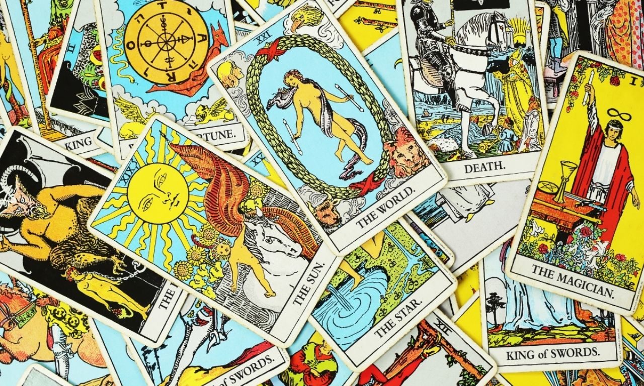 Zodiac Tarot Card Reading - EXP|DET